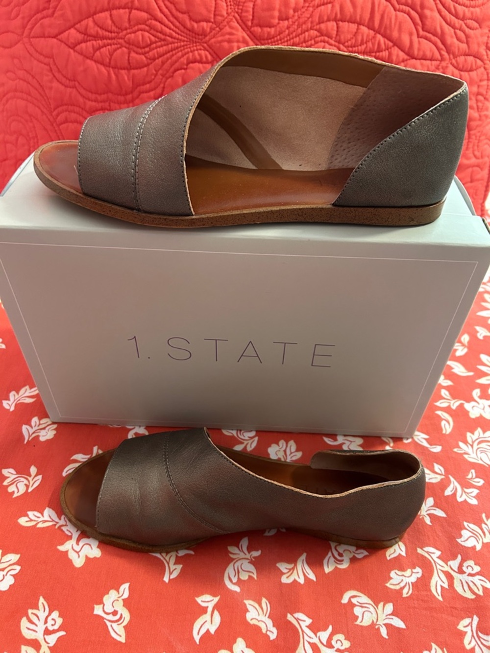 1. State Women's Taupe Open-Side Flat Sandals
